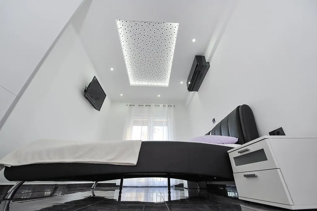 Villa Lily Privlaka  0*, Privlaka (Zadar)