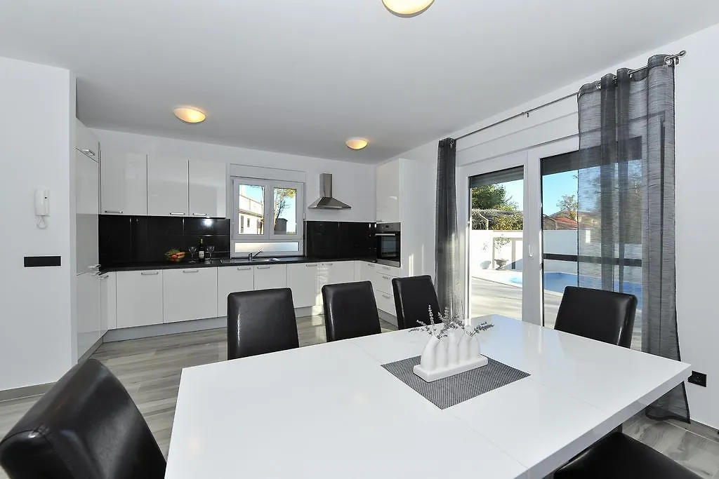 Villa Lily Privlaka  0*, Privlaka (Zadar) Croatia